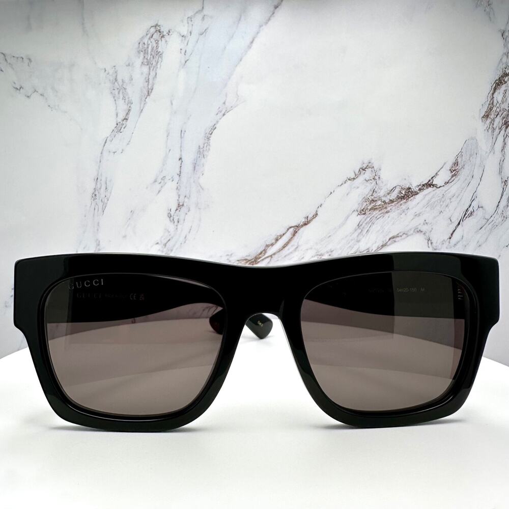 CLASSY New GUCCI Sunglasses Black 54mm Square Gold Letter Logo Italy - Picture 2 of 16